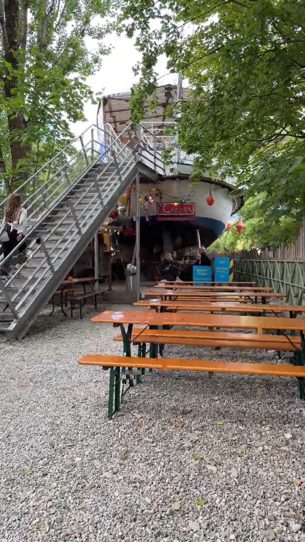 Alte Utting with Kids: A Boat on a Bridge (and a Big Family Hit)